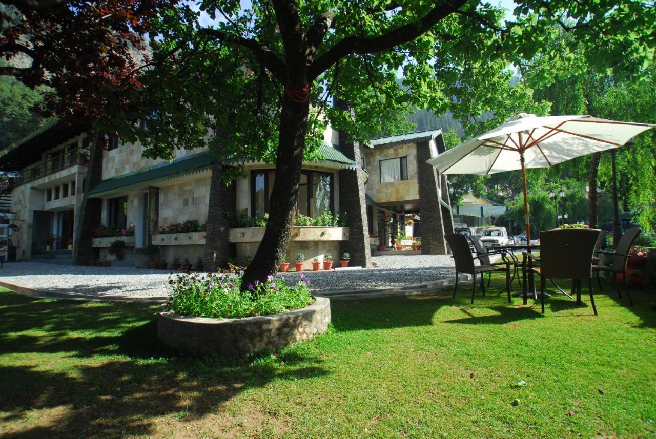 Shervani Hilltop Resort Nainital Exterior photo