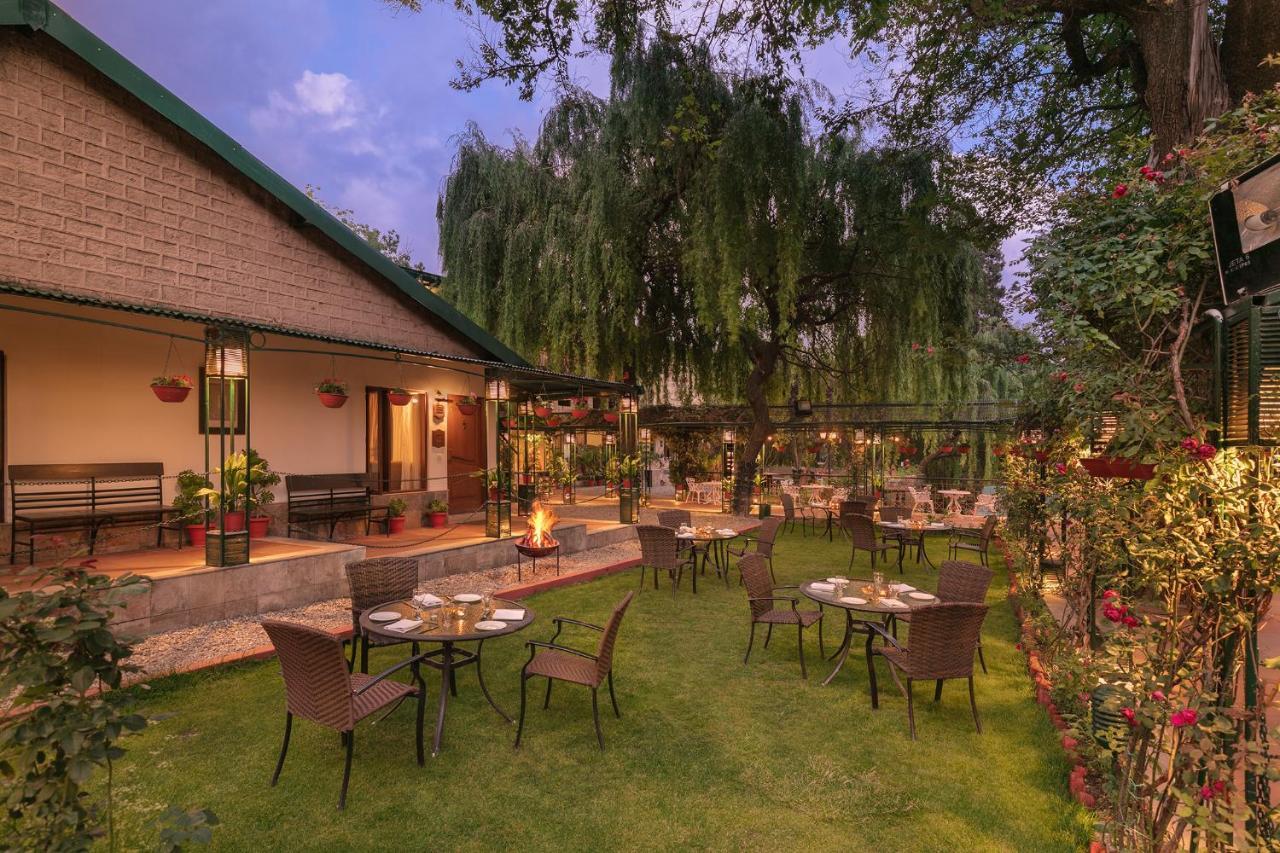 Shervani Hilltop Resort Nainital Exterior photo