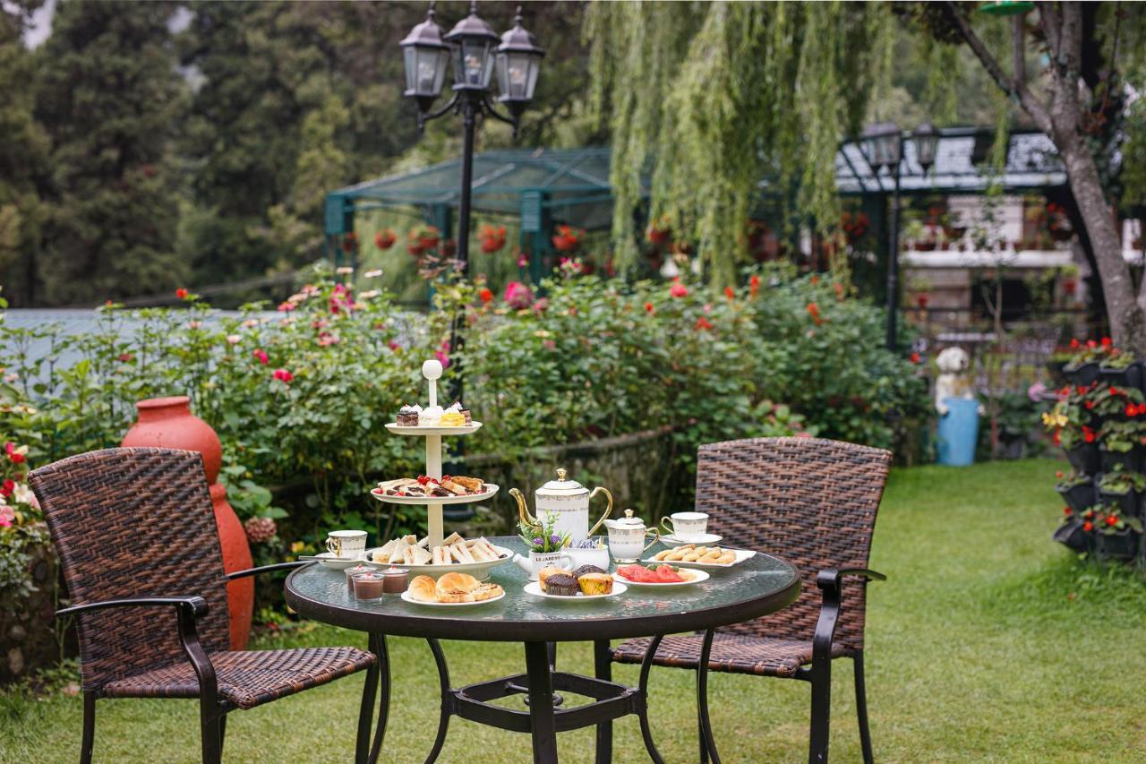 Shervani Hilltop Resort Nainital Exterior photo