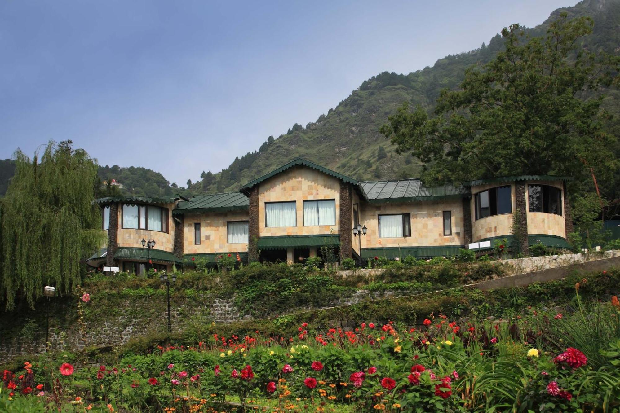 Shervani Hilltop Resort Nainital Exterior photo